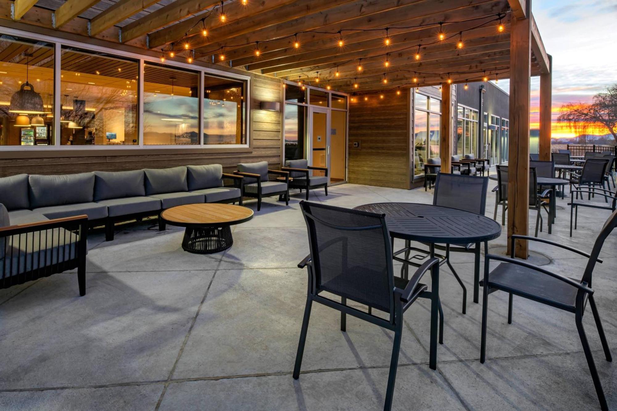 Fairfield Inn & Suites By Marriott Klamath Falls Extérieur photo