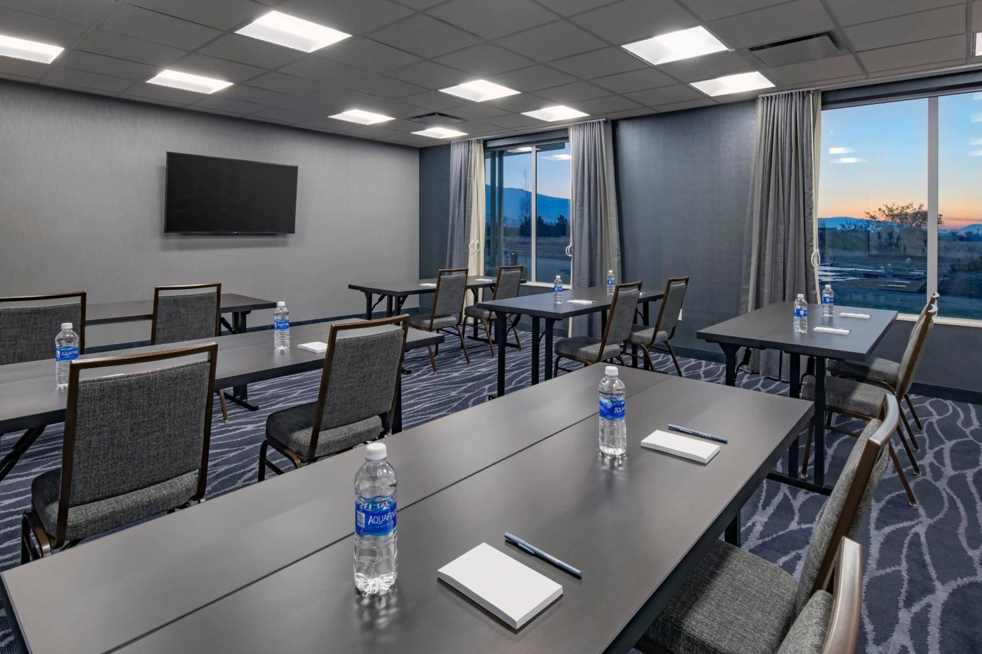 Fairfield Inn & Suites By Marriott Klamath Falls Extérieur photo